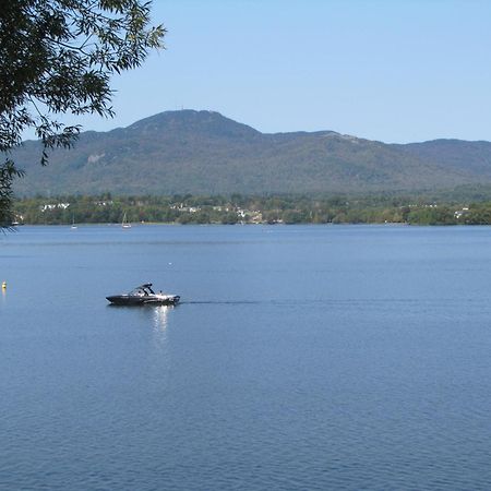 Location Tourisme Estrie - Oberge Du Village Magog Ngoại thất bức ảnh